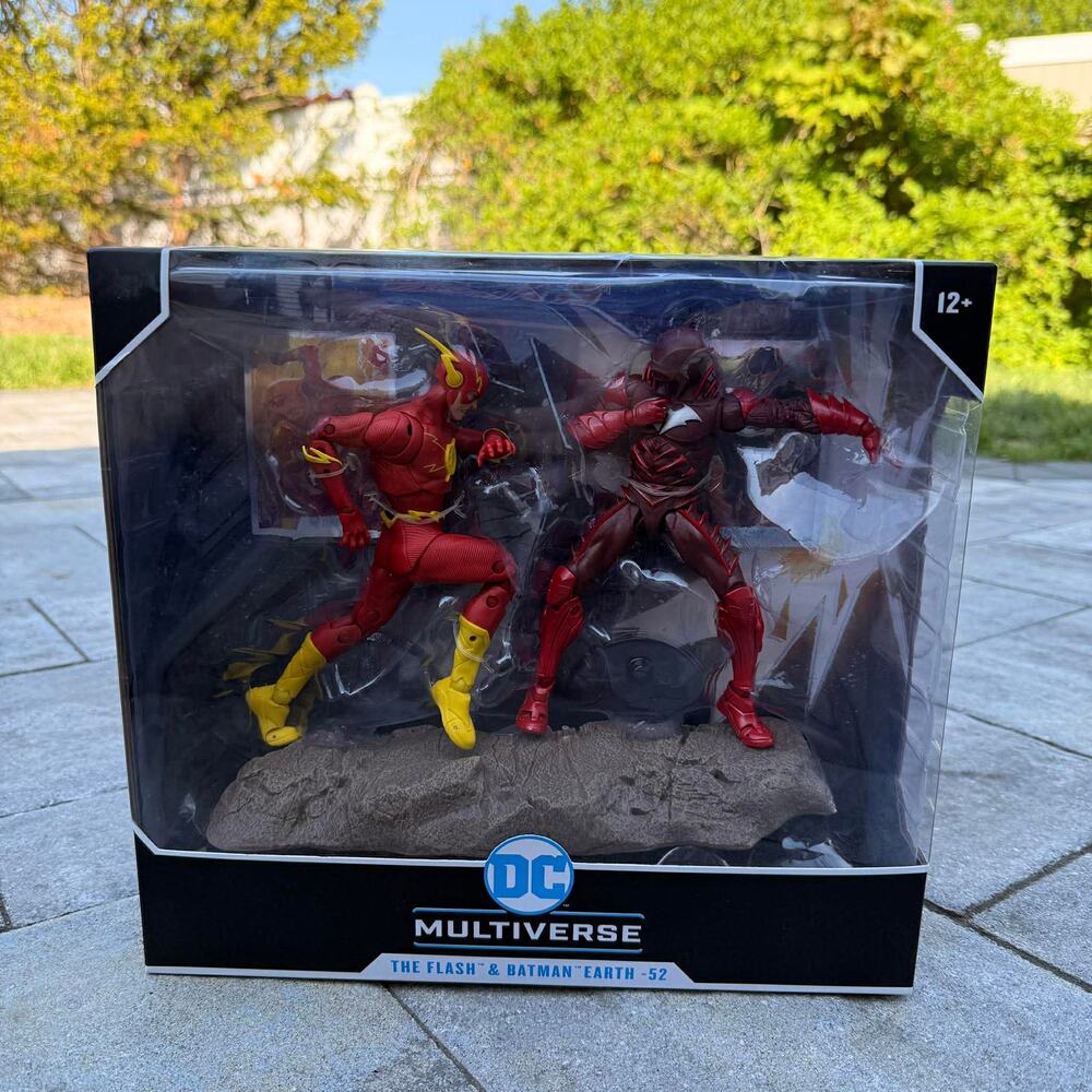 McFarlane DC Multiverse The Flash & Batman Earth -52 2-Pack New Sealed Red Death